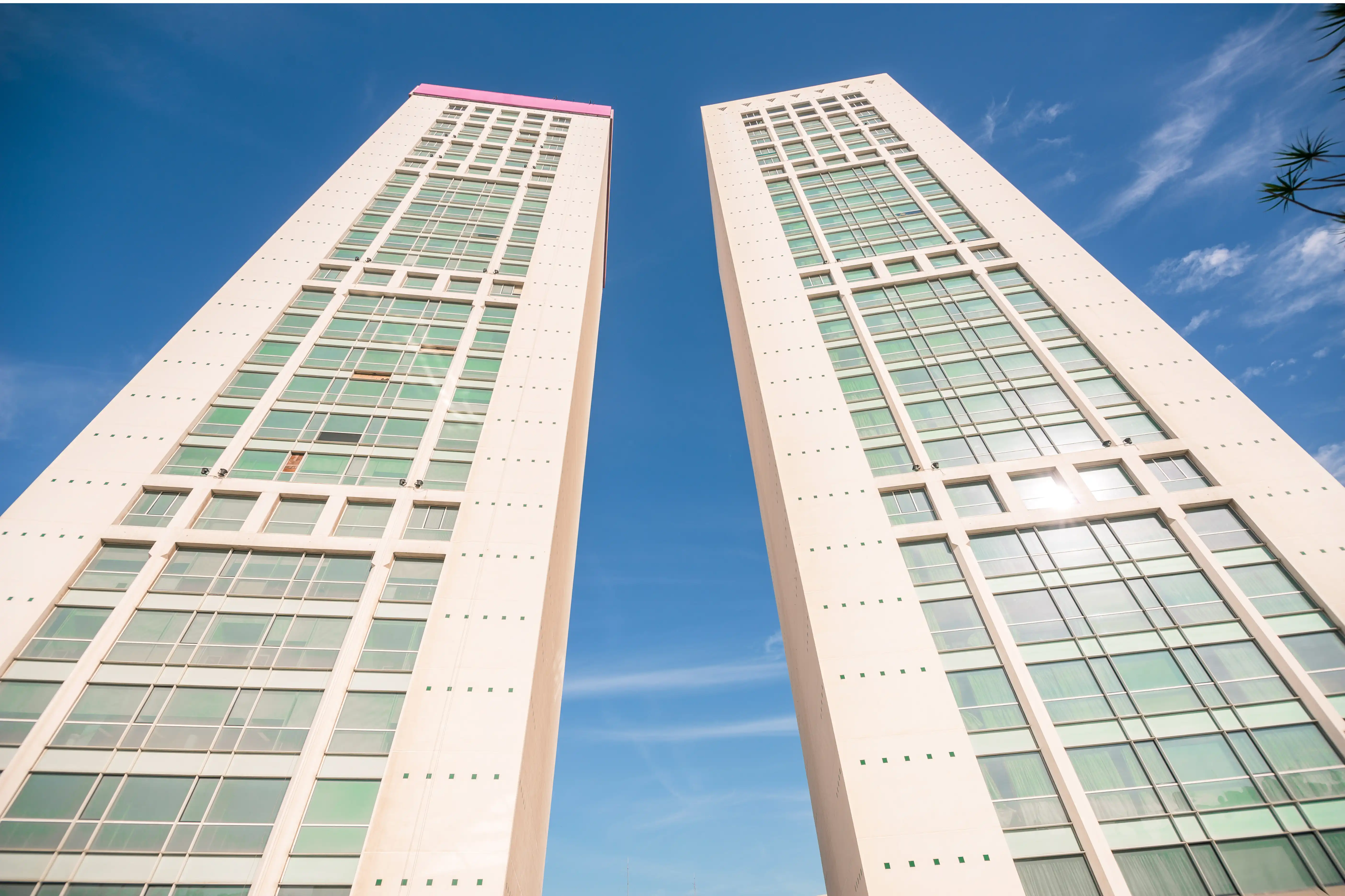 Werken in Casablanca Marokko - Twin Towers skyline economisch centrum voor Nederlandstalige professionals